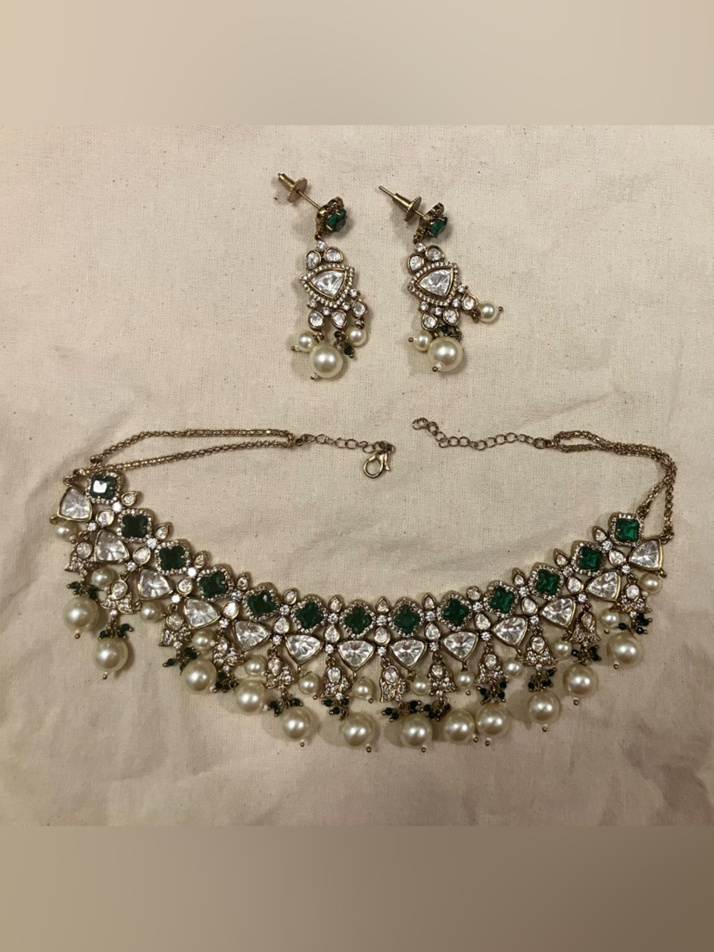 South Asian Gold Pearl and Emerald Necklace chocker + Matching Earrings